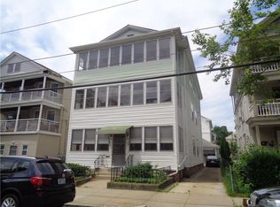 138 Oakland Ave, Providence, RI 02908