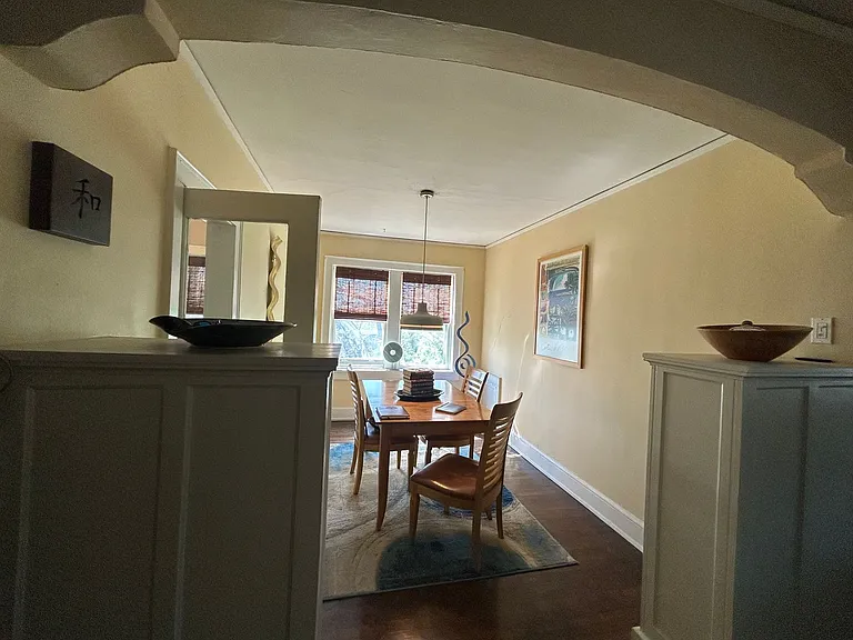 Maryland Manor — Photo 14