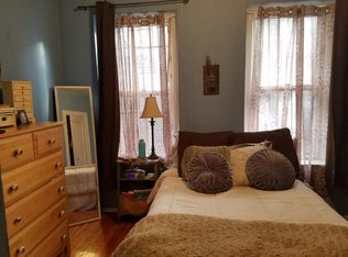 236 Powers St APT 1R, Brooklyn, NY 11211