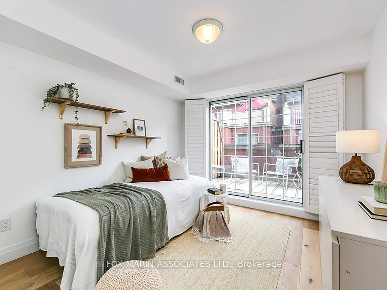 33 Massey St #4 — Photo 11