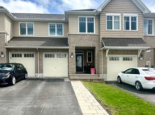 318 Mishawashkode St, Ottawa, ON K4A 0Y8