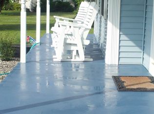 12 Crystal Dr, Southwick, MA 01077
