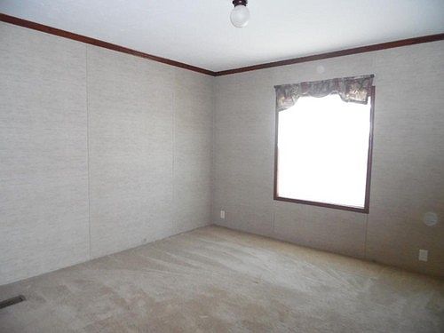 5th image of 29339 Elm St
