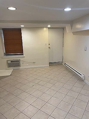 5th image of 408 E 88th St APT 1B
