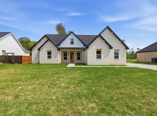 1258 Spanish Dr, Dayton, TX 77535