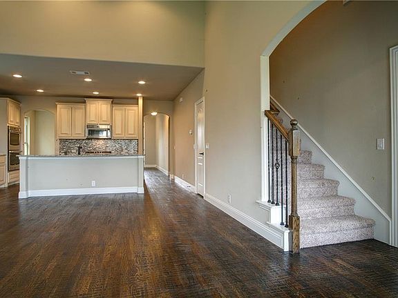 2nd image of 4315 Cherry Ln