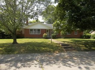2713 Clinton Cir, Hopkinsville, KY 42240