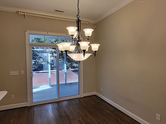 4th image of 307 Bowerwood Cir