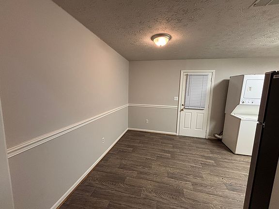 3rd image of 157 Creekwood Pl #159