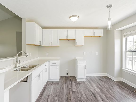 5th image of 254 Grassmire Dr