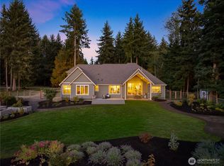 27593 Heavenly Pl NE, Kingston, WA