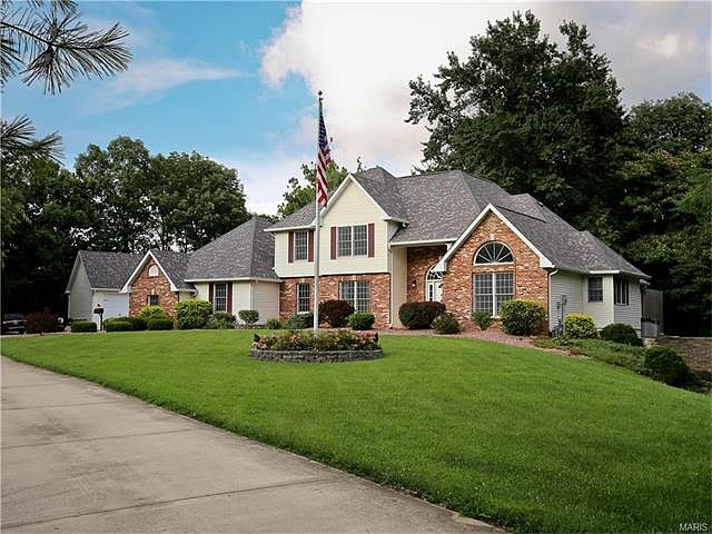 1st image of 5 Scotch Pine St