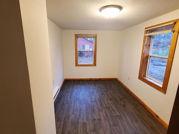 5th image of 1620 Cabin Ln