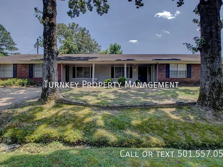 2 E Laramie Dr #B — Photo 1