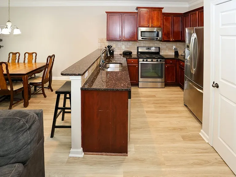 7116 Blairs View Ct — Photo 33