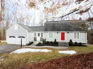 75 Oak St, Holliston, MA 01746