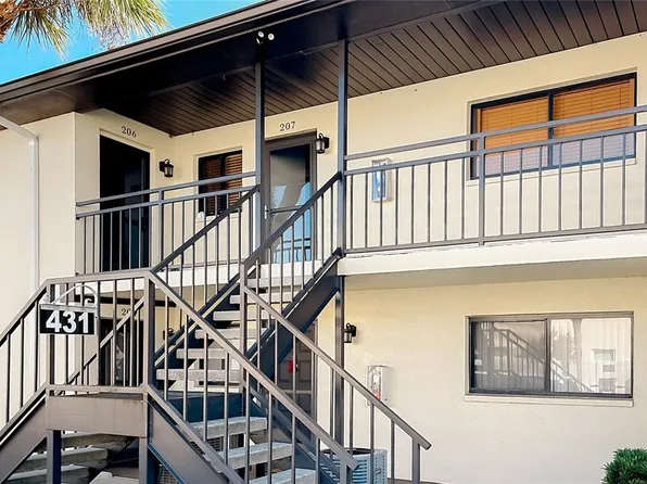 431 Airport Ave E APT 207, Venice, FL 34285