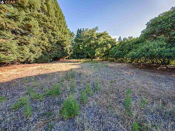 3rd image of Reliez Station Ln Lot B