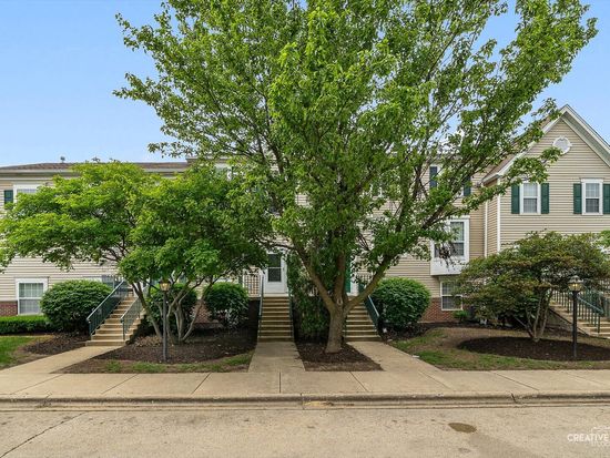 1096 Village Center Pkwy UNIT 6, Aurora, IL 60506