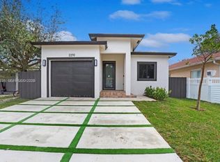 2210 Farragut St, Hollywood, FL 33020