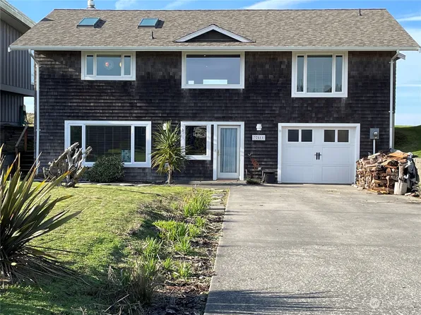 32511 G Street, Ocean Park, WA 98640