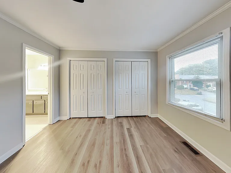 325 Towergate Pl — Photo 16