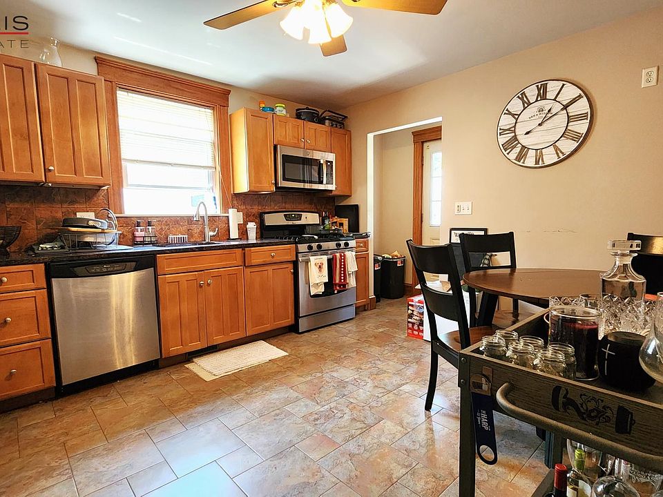 1st image of 286 Park St #1