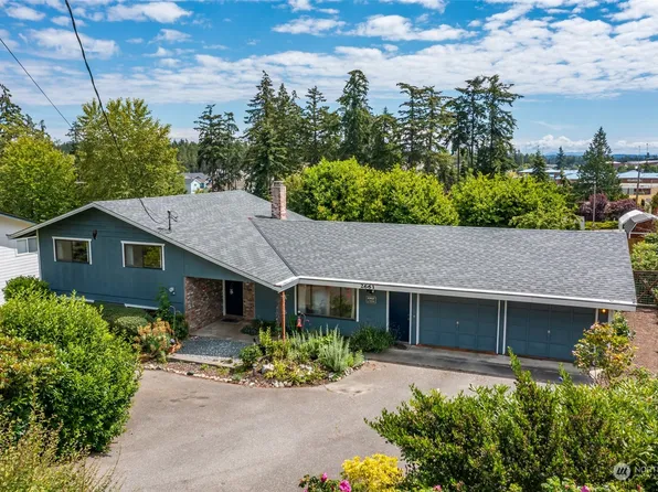 2661 Olympic Drive, Oak Harbor, WA 98277