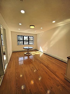 3rd image of 281 W 234th St Floor 2