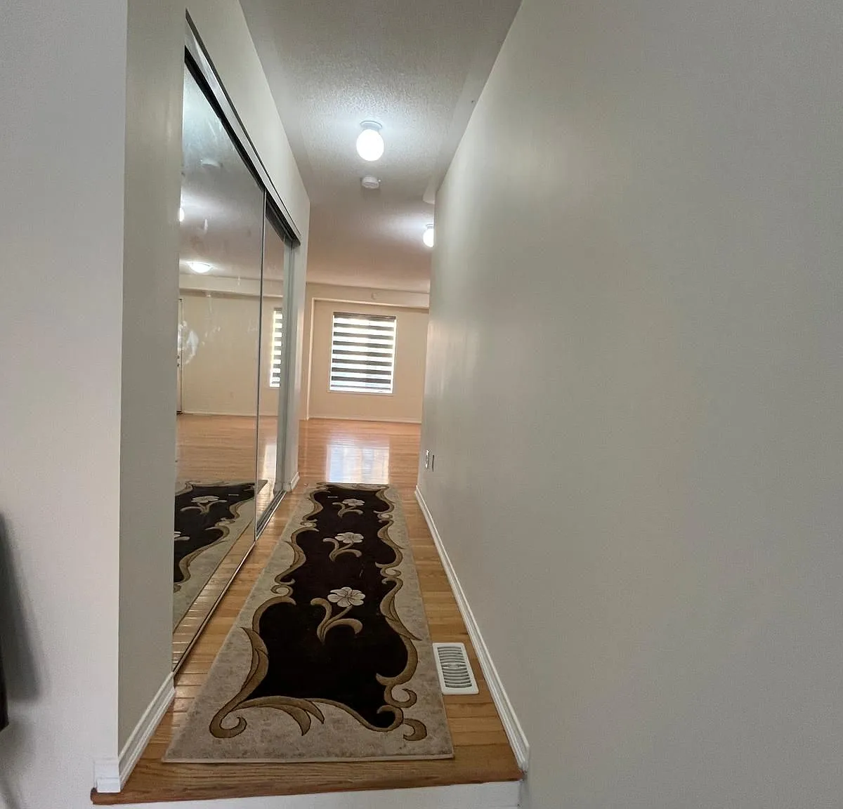 3 bed, $2,900 — Photo 4