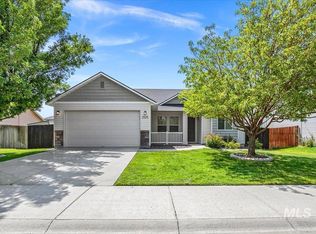 2525 N Blueblossom Dr, Kuna, ID 83634