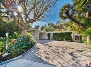 1101 Loma Vista Dr, Beverly Hills, CA 90210