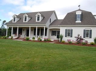 9 Stephanie Anne Ln, Sterling, MA 01564