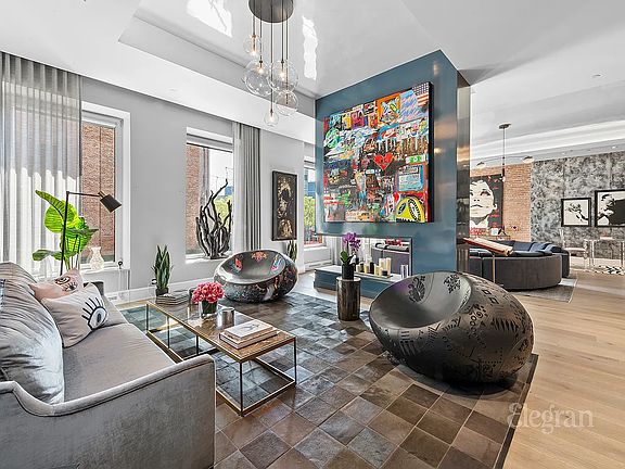 3rd image of 545 W 20th St APT 2B