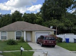 6934 Wildwood Oak Dr, Tampa, FL 33617