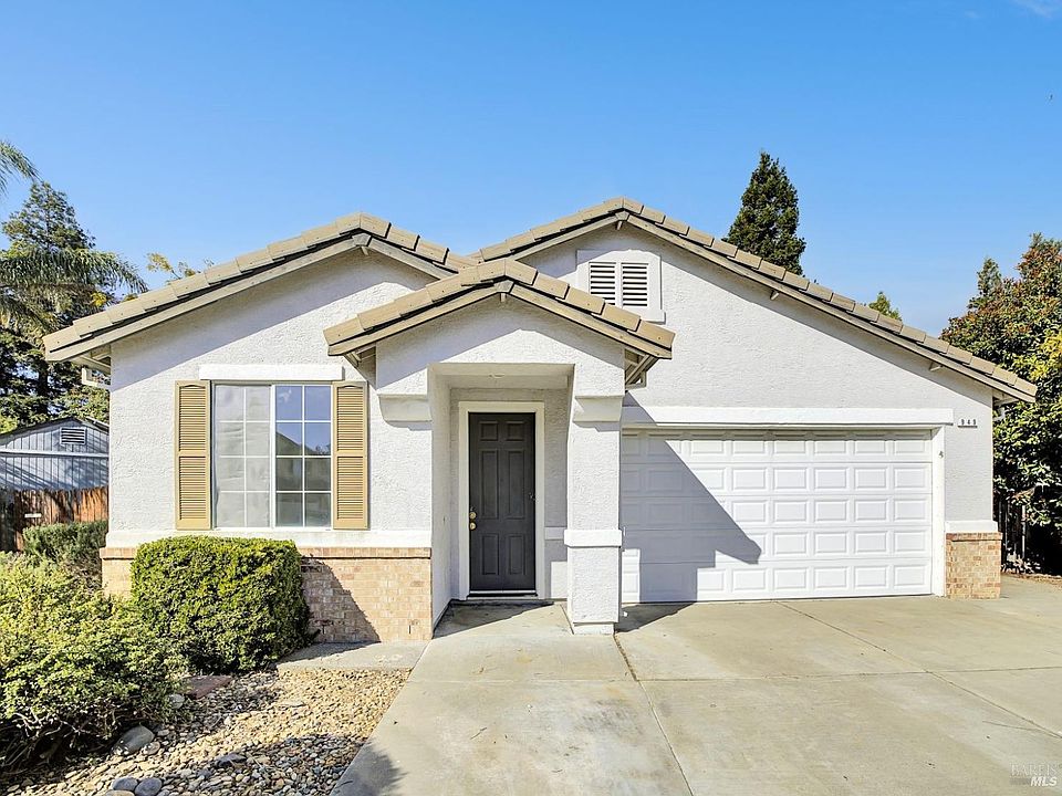 1st image of 949 Summerbreeze Court