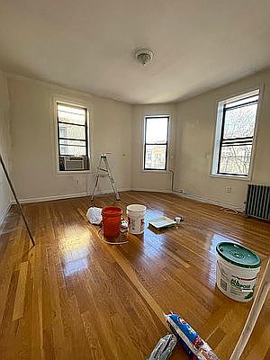 1st image of 3064 33rd St APT 3F