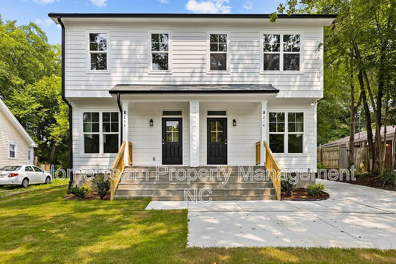 214 N Guthrie #B
