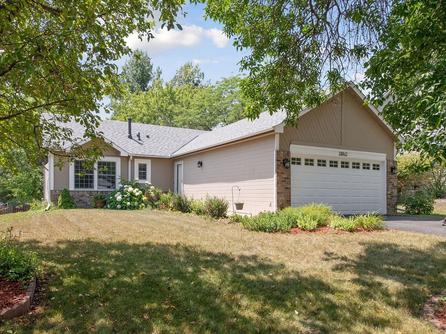 18861 Pennington Ave, Eden Prairie, MN 55346 Zillow