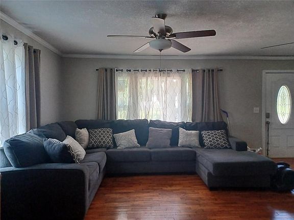 5th image of 2131 S 38th St
