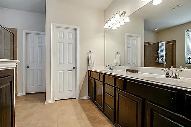 2642 Calmwood Dr — Photo 21