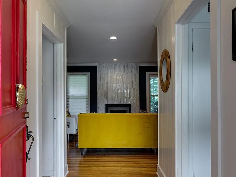 4240 Westmont Ct — Photo 37