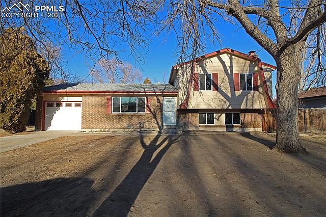 1st image of 1233 De Reamer Cir
