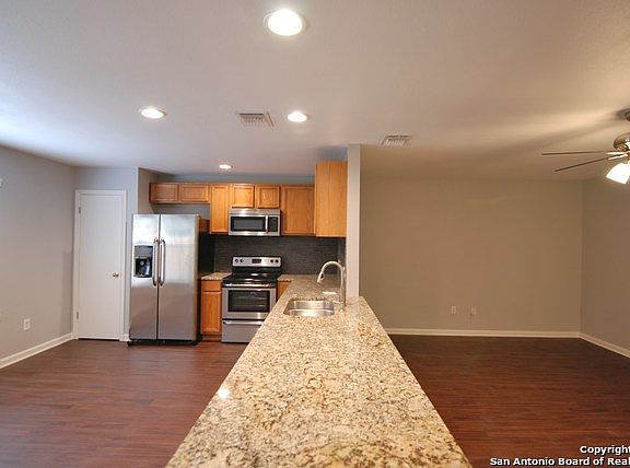 5th image of 344 McCartney Blvd Unit B