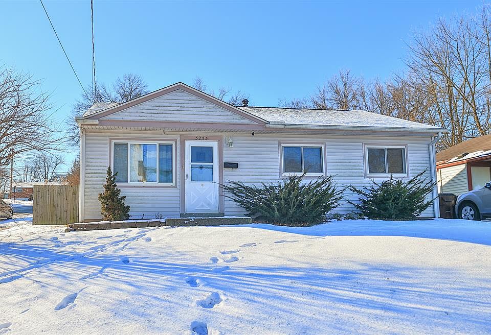 1st image of 3253 Lapland Dr