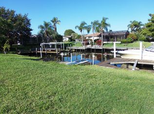 2526 SE 22nd Pl, Cape Coral, FL 33904