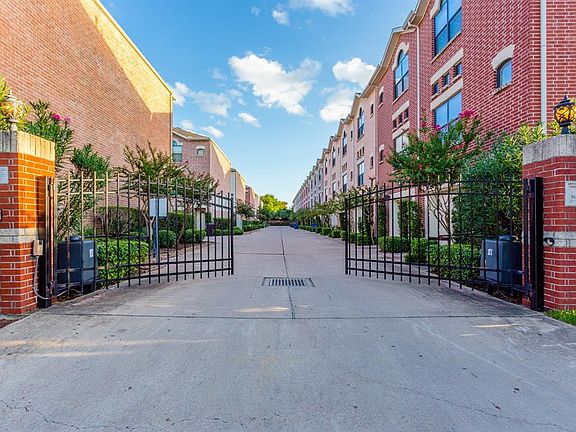 5th image of 8715 Meadowcroft Dr Unit 601