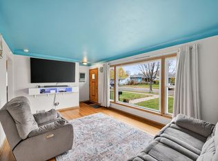 1658 Montana Ave E, Saint Paul, MN 55106