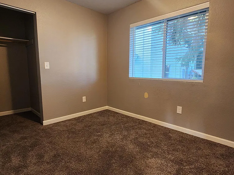 3721 Hoyt Ave #203 — Photo 11