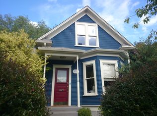 6714 Earl Ave NW, Seattle, WA 98117